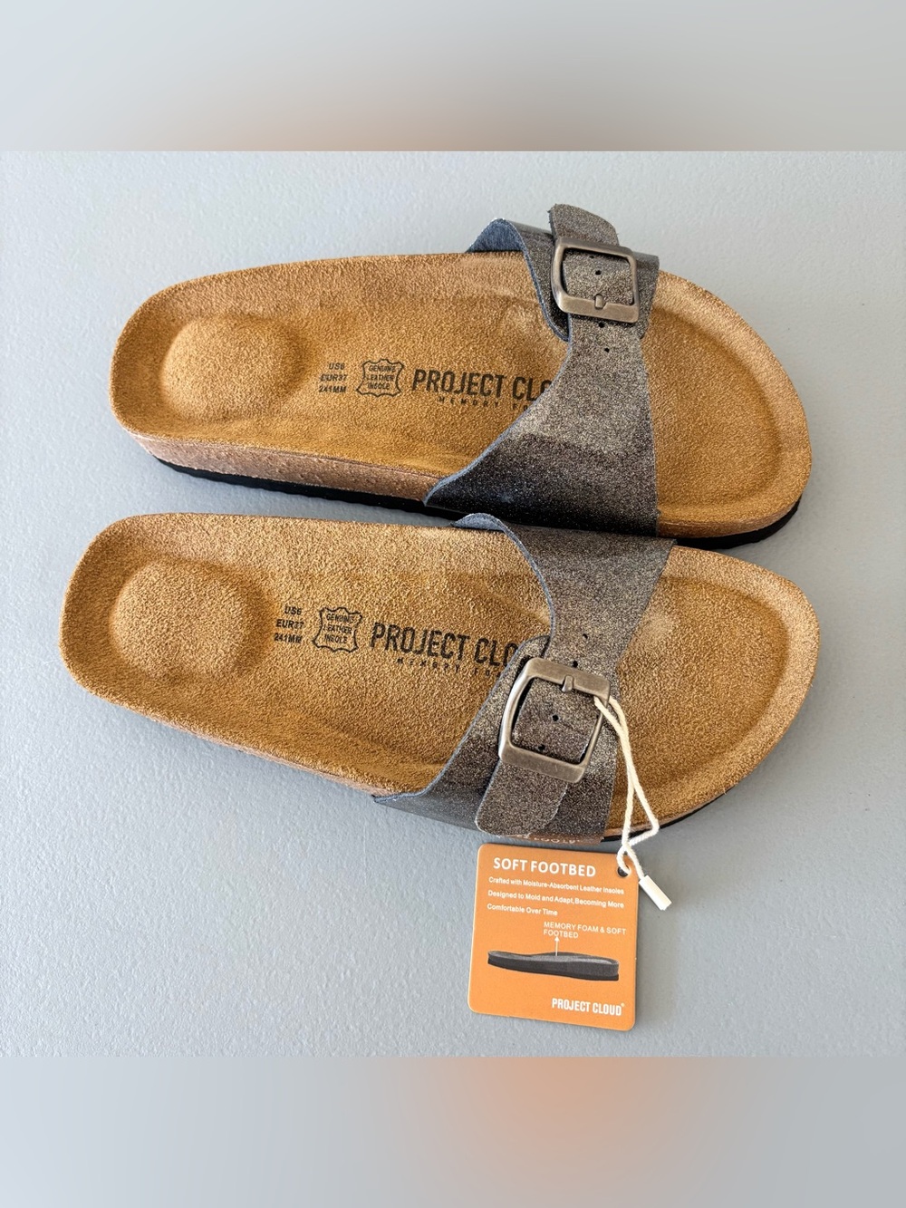 Project Cloud Women Patent Leather Madrid Sandals Memory foam insole in Gray
